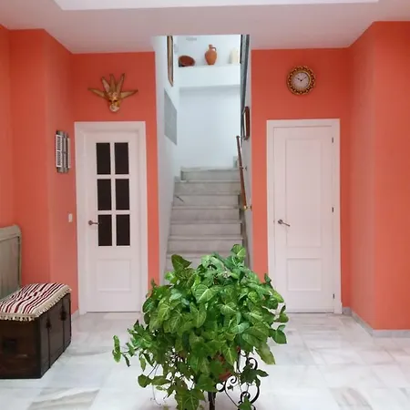 Big House Jerez بيت للعطل جيريز