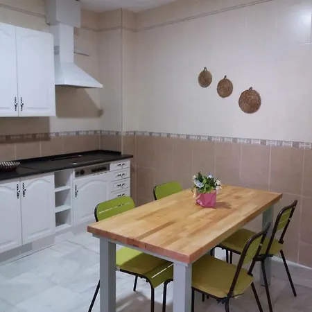 Big House Jerez بيت للعطل جيريز