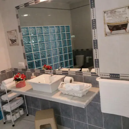 Big House Jerez بيت للعطل جيريز