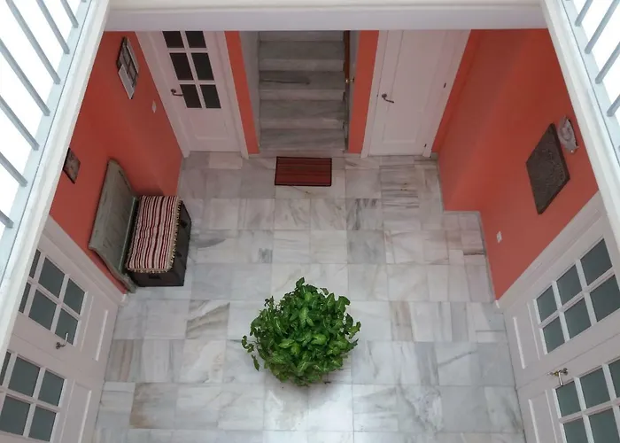 בית נופש Big House Jerez *