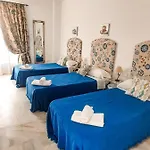 Big House Jerez Дом отдыха *